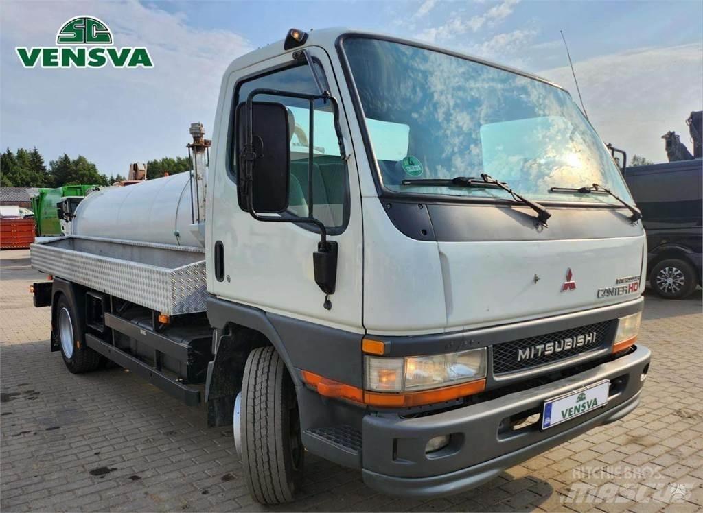 Mitsubishi Canter Commercial vehicle
