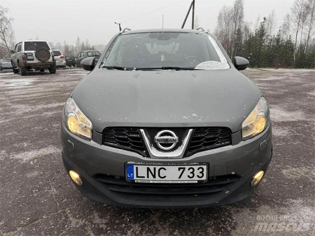 Nissan  Cars