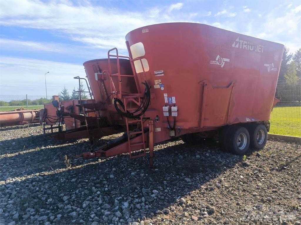 Trioliet sm2-24 Feed mixer