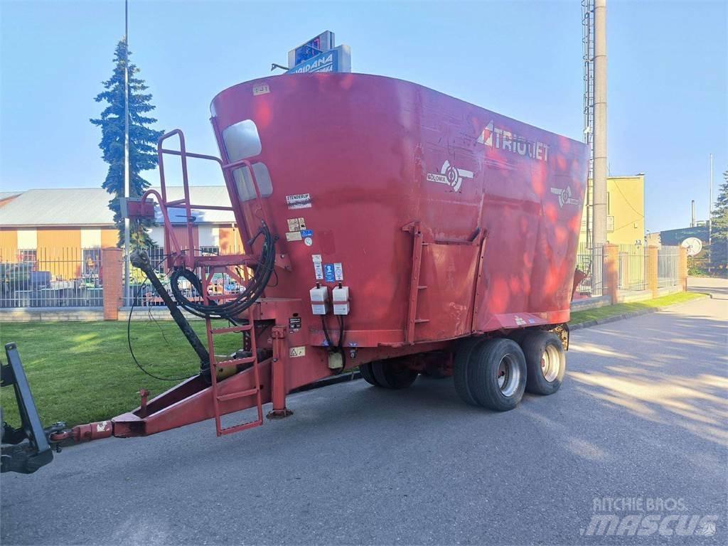 Trioliet sm2-24 Feed mixer