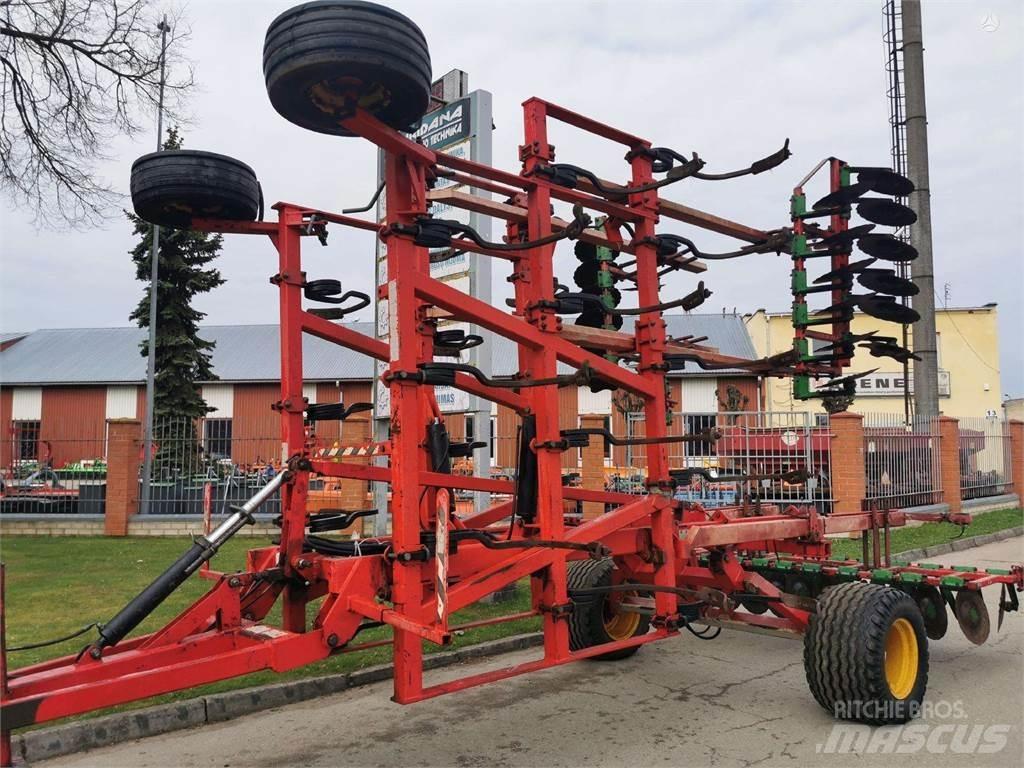 Väderstad Cultus Farm machinery