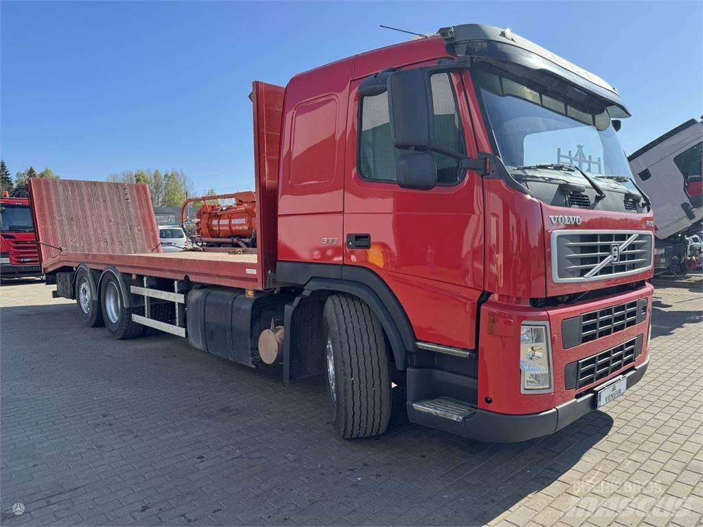 Volvo FM 9 6x2 Flatbed / Dropside trucks