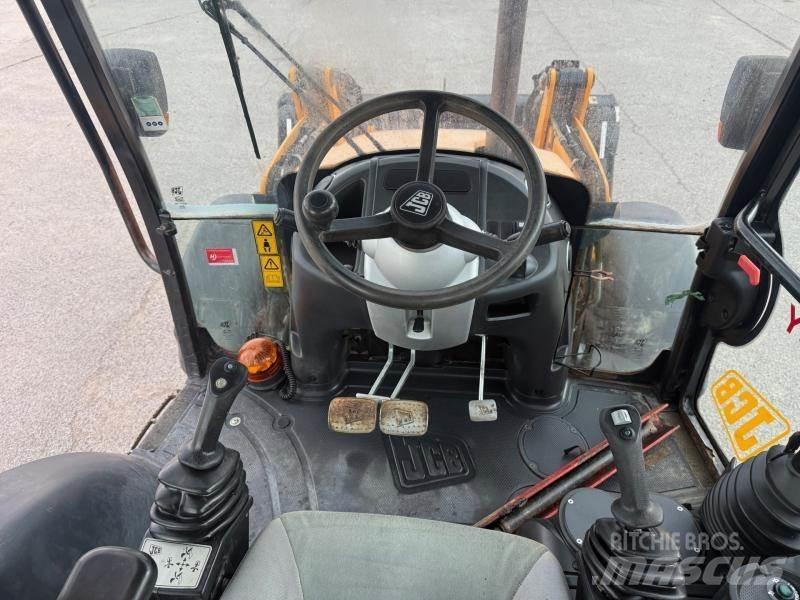 JCB 3 CX Backhoe