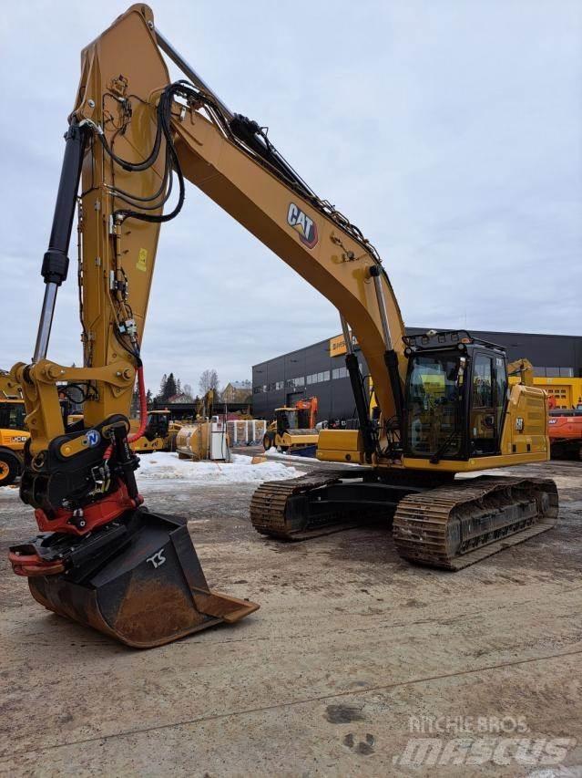 CAT 330 Crawler excavators