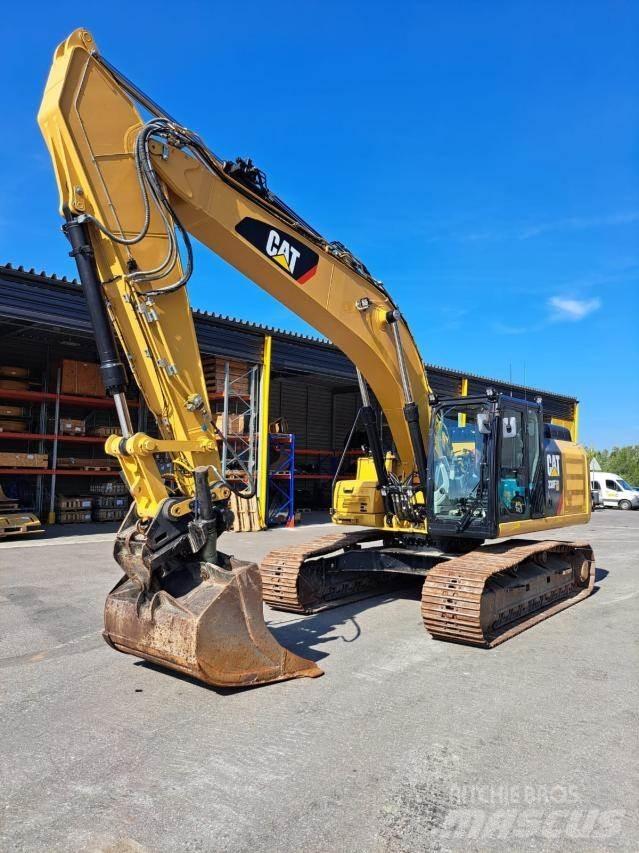 CAT 330F Crawler excavators