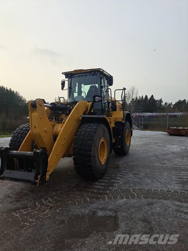 CAT 950M Wheel loaders