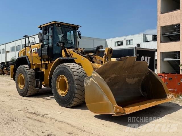 CAT 966 Wheel loaders