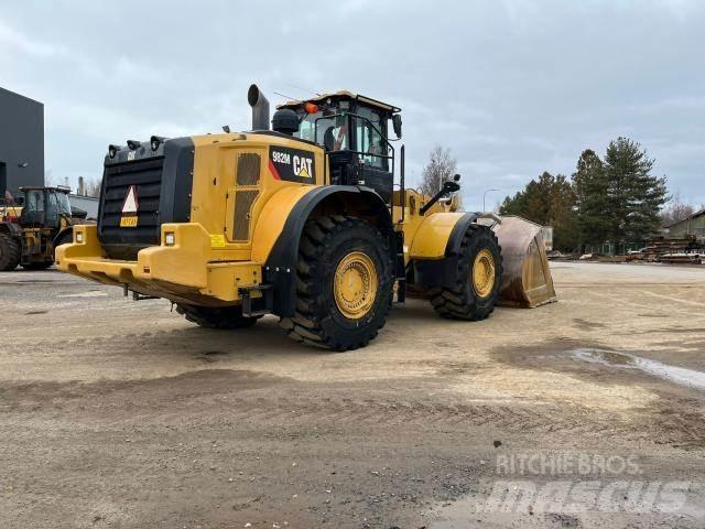 CAT 982M Wheel loaders