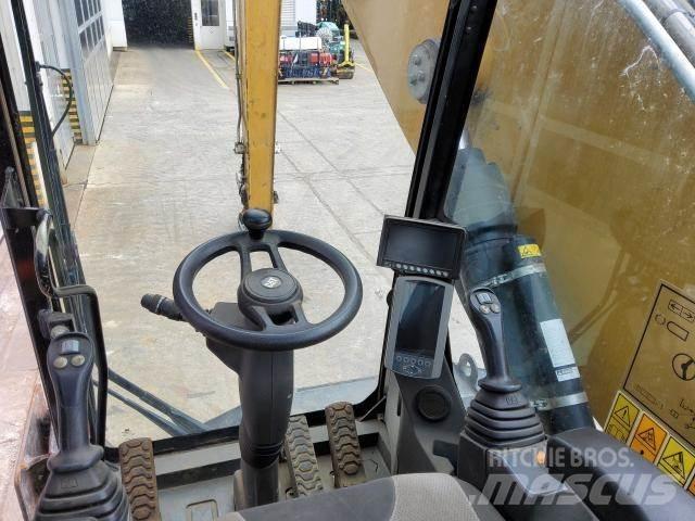 CAT MH3024 Special excavators