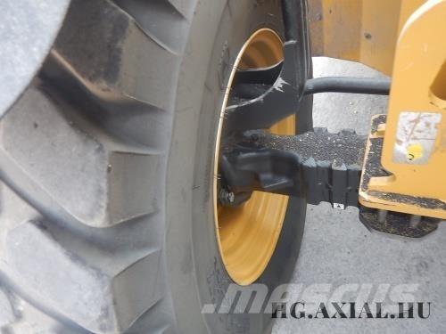 CAT TH 414C Telehandlers