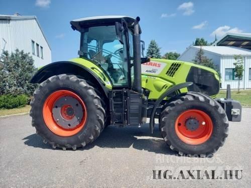 CLAAS Axion 810 Tractors