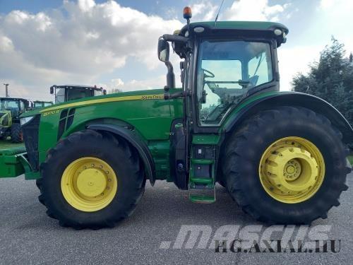John Deere 8370R Tractors