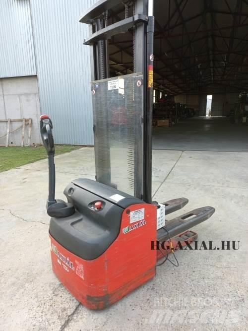 Manitou ES 412 D34 Farm machinery