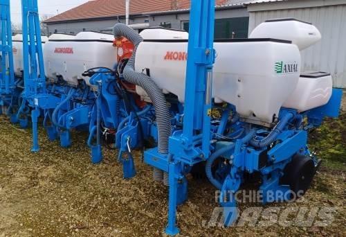 Monosem NG Plus 6 Sowing machines