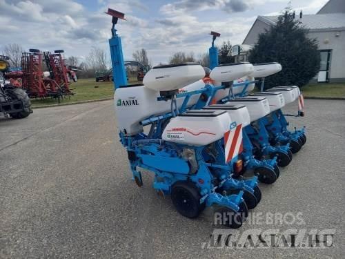 Monosem NG Plus 6 Sowing machines
