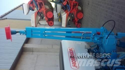 Monosem NG Plus 6 Sowing machines