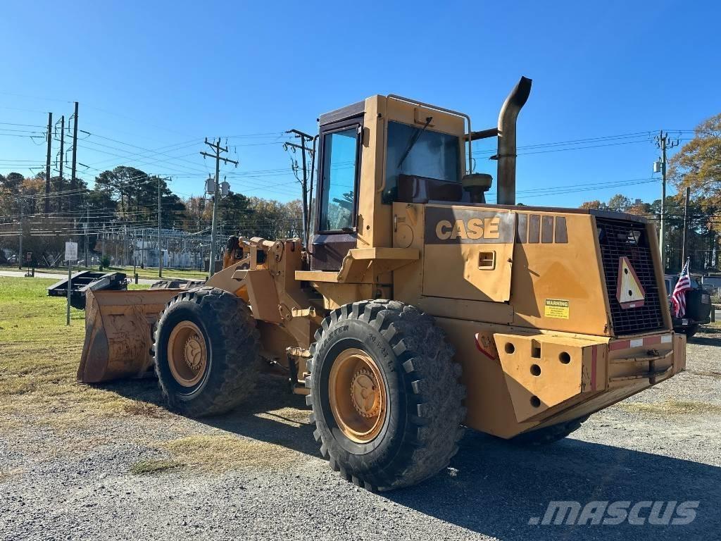 CASE 621 Wheel loaders