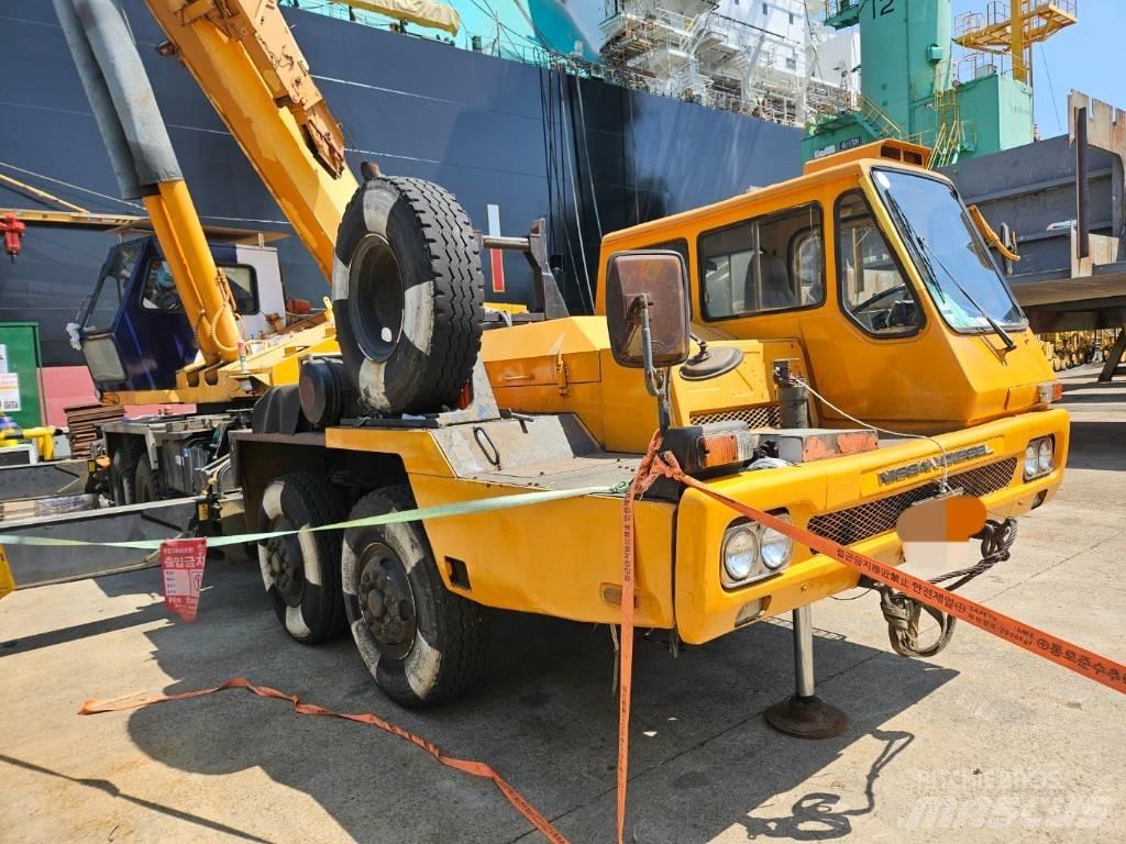 Samsung SC 50 H-2 All terrain cranes