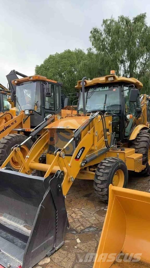 CAT 420 F Backhoe