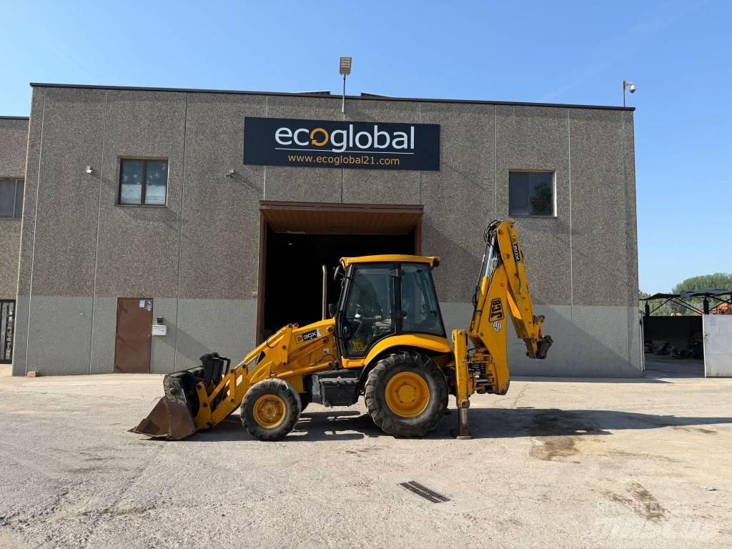 JCB 3 CX Backhoe