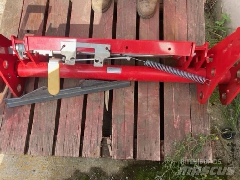 Ålö EURO HEADSTOCK Other loading and digging and accessories