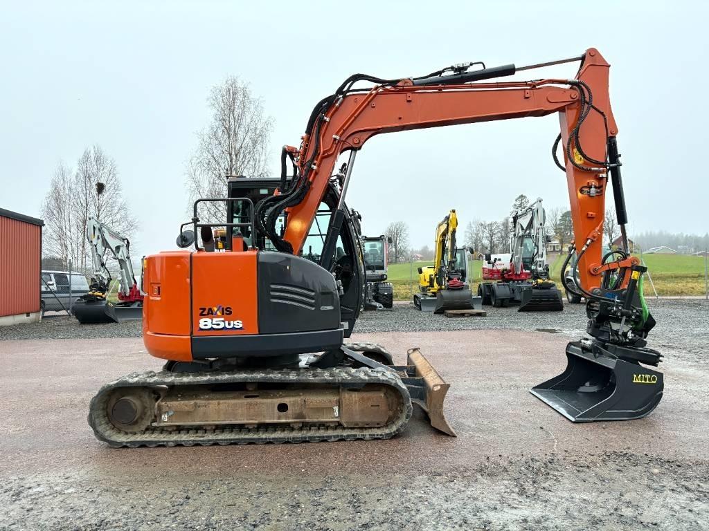 Hitachi ZX85US-6 Mini excavators  7t - 12t