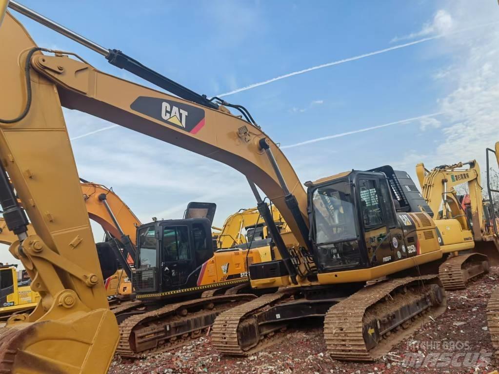 CAT 325 D2 Crawler excavators