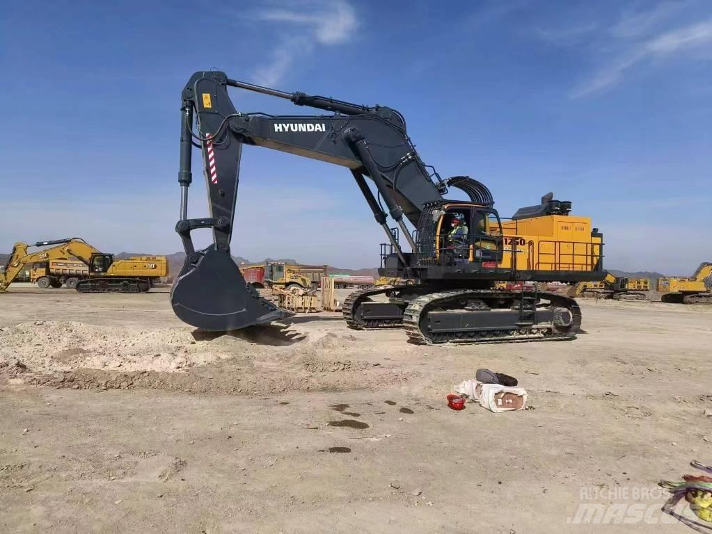 Hyundai HX1250 Crawler excavators