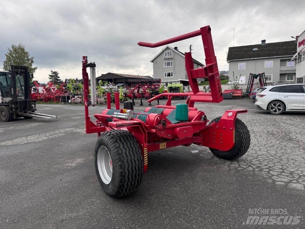 Kverneland 7740 C Wrappers