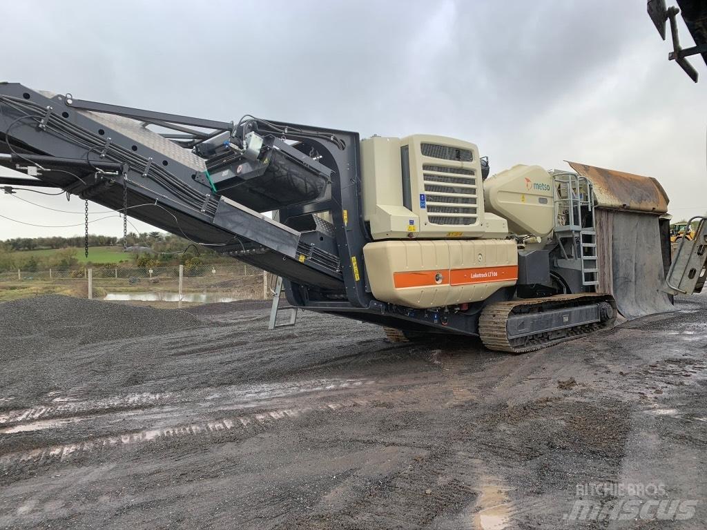 Metso LT 106 Mobile crushers