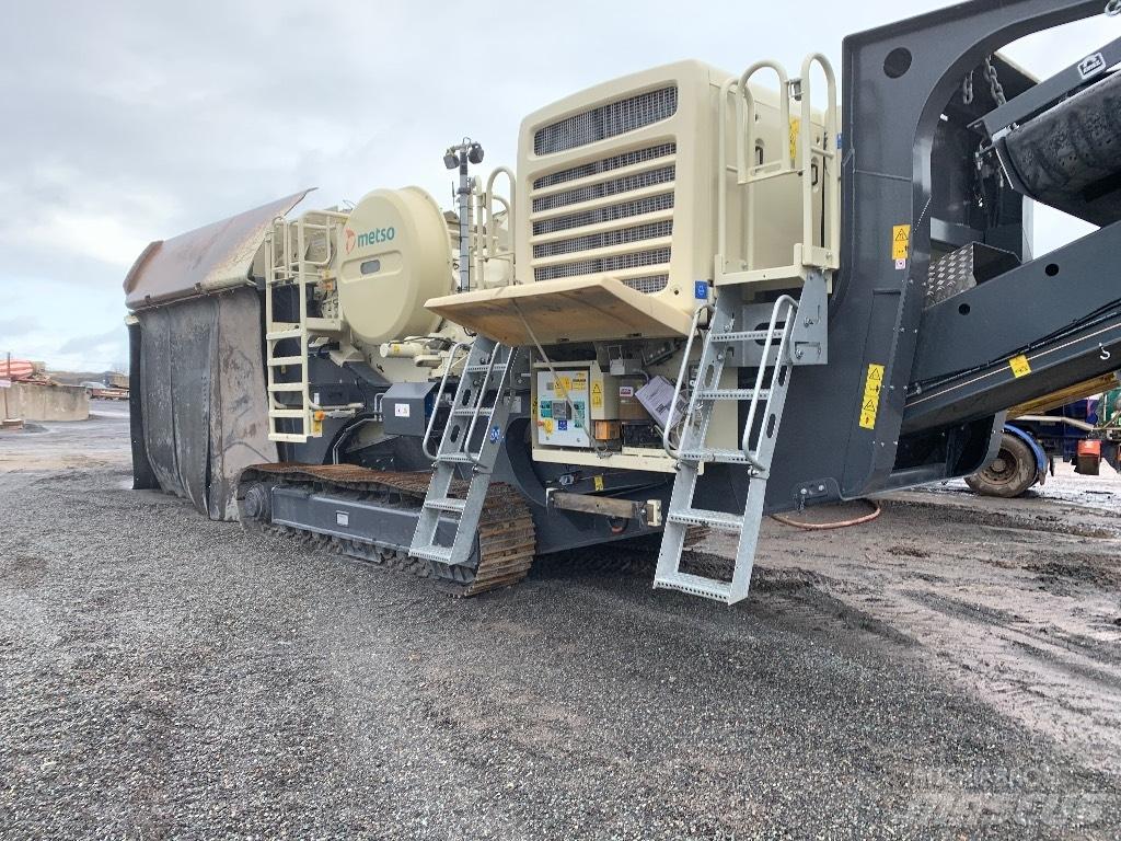 Metso LT 106 Mobile crushers