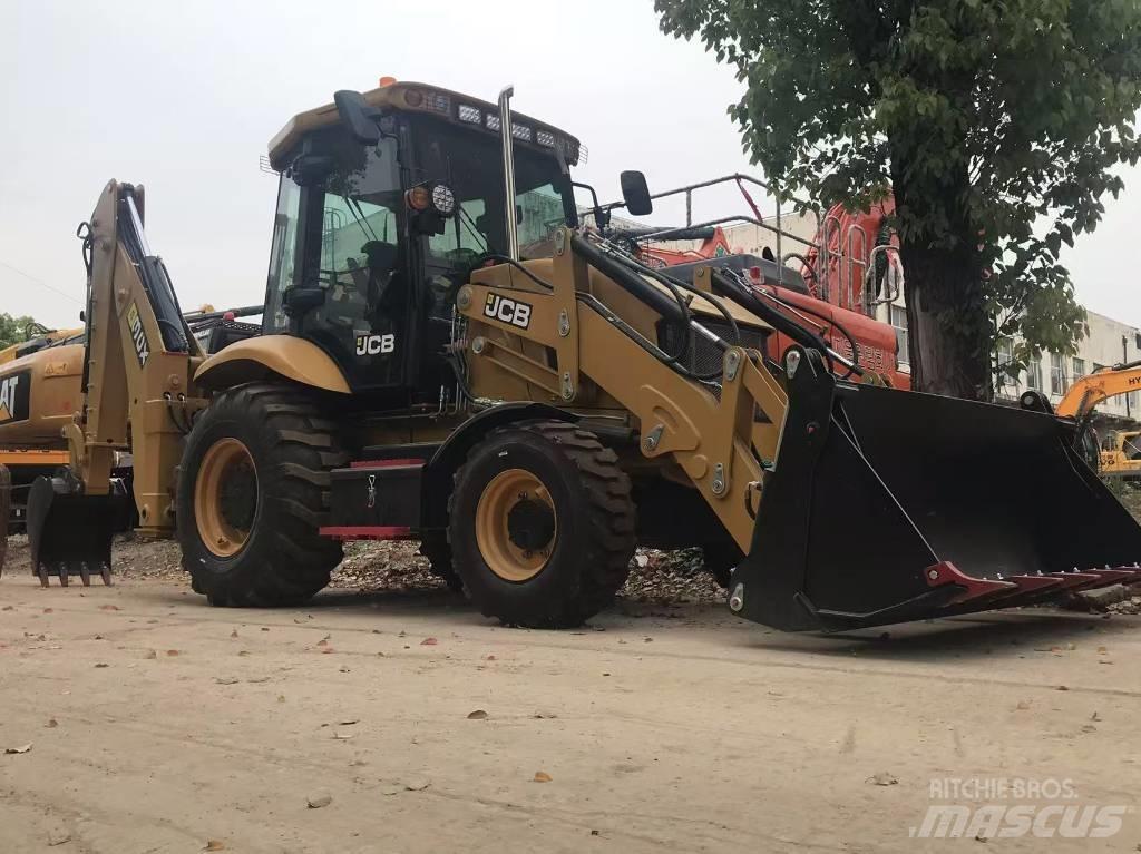 JCB 3 CX Backhoe