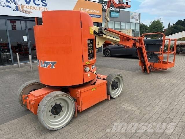 JLG E 300 AJP Articulated boom lifts