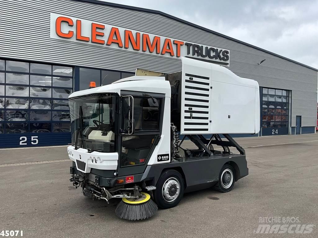 Ravo 540 CD Sweeper trucks