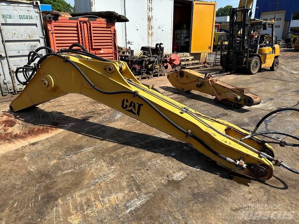 CAT 214 B FT boom Wheeled excavators