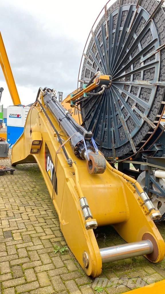 CAT 385/390/395 Backhoes