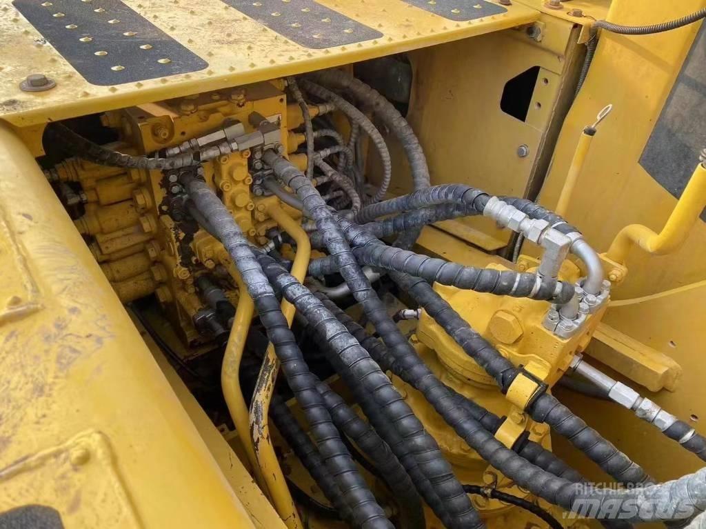 Komatsu pc200 Crawler excavators