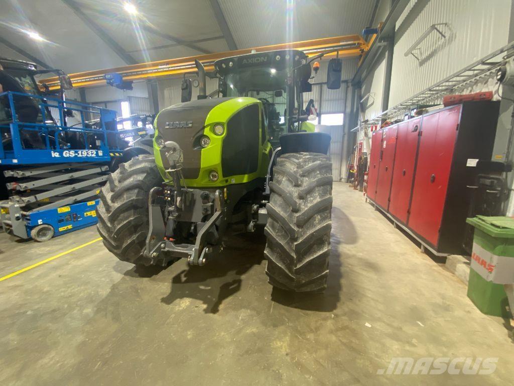 CLAAS Axion 930 Tractors
