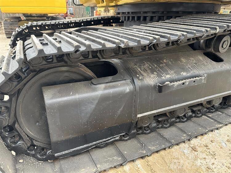 CAT 325D2 Crawler excavators