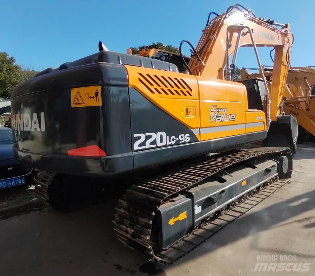 Hyundai 220LC-9S Crawler excavators
