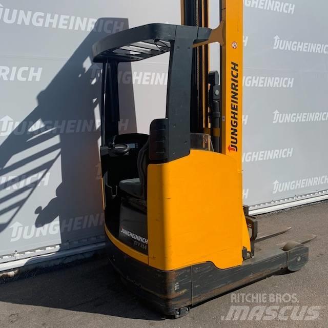 Jungheinrich ETV 214 Reach truck