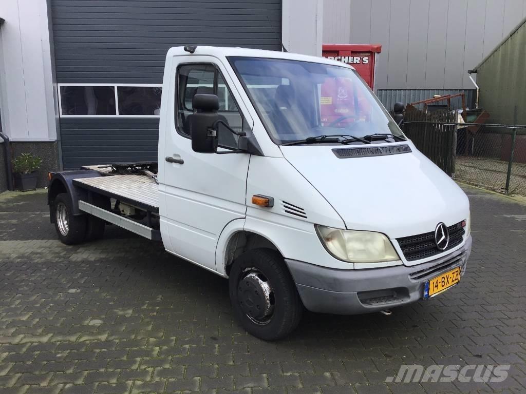 Mercedes-Benz 416 Prime Movers