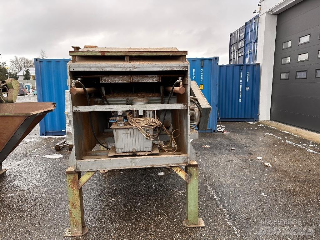 Zeno ZTLL 1200x1600 Waste Shredders