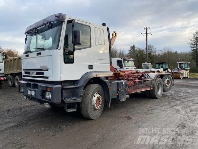 Iveco Cursor Hook lift trucks