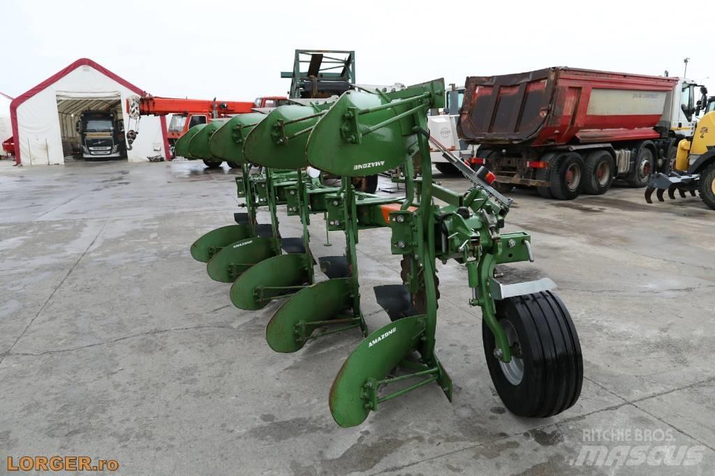 Amazone Cayros XS-V Reversible ploughs