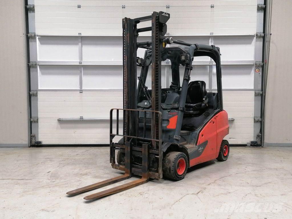 Linde H20D-01 Diesel trucks