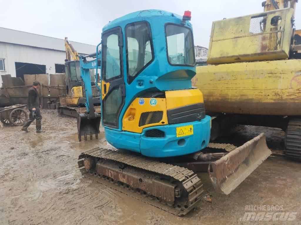 Kubota KX135 Crawler excavators