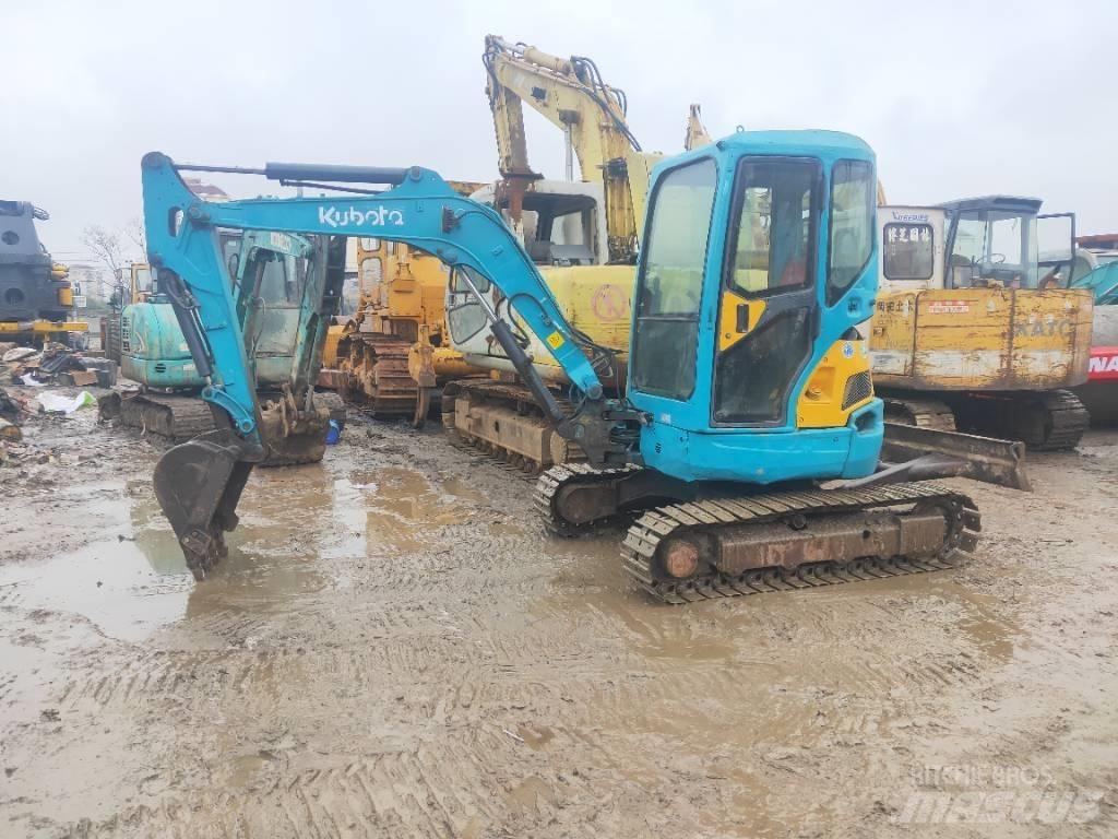 Kubota KX135 Crawler excavators