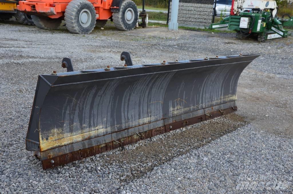 Vreten 320 Sweepers