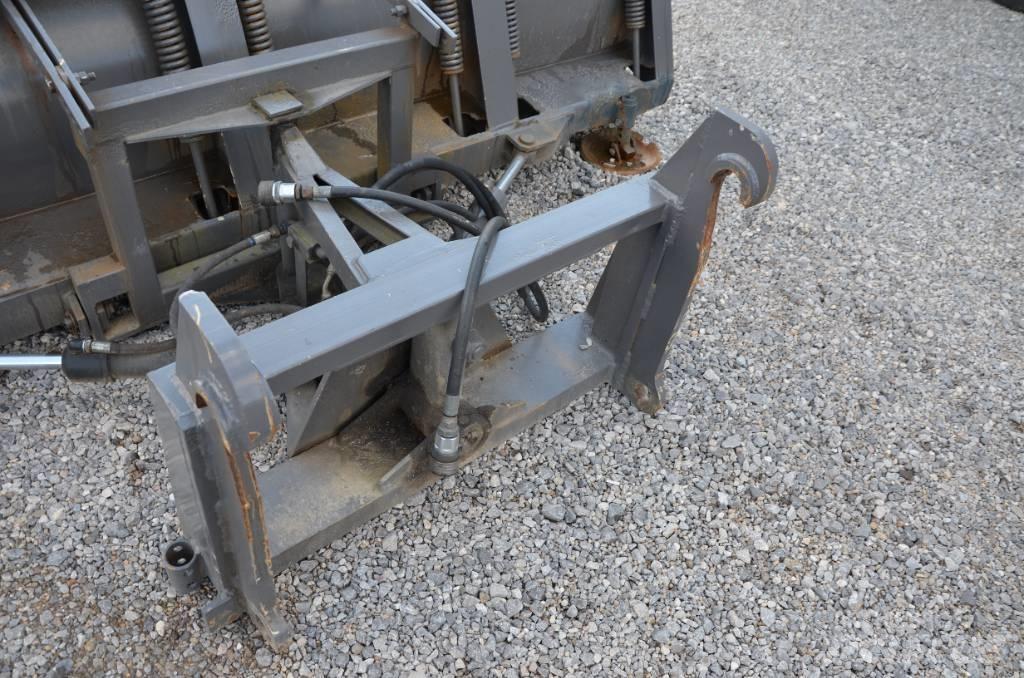 Vreten 320 Sweepers
